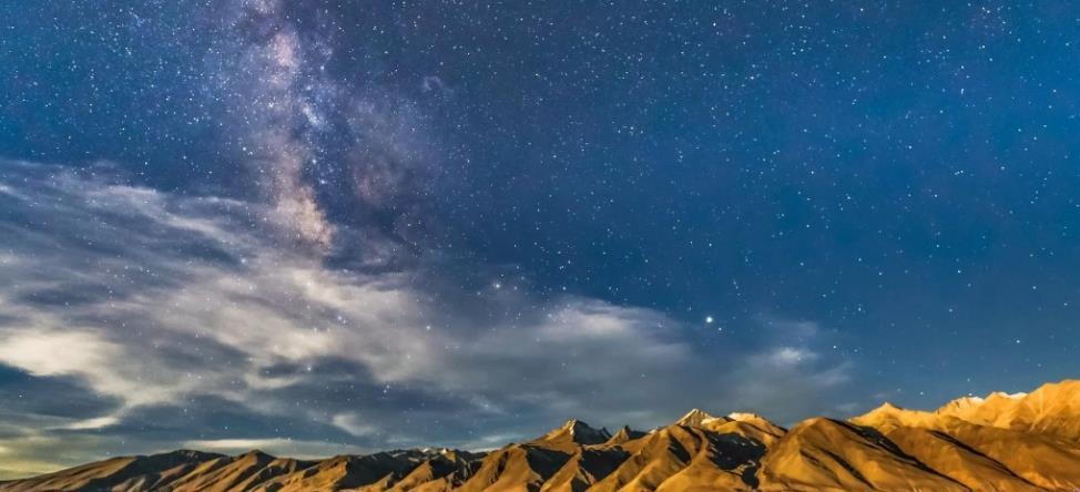暗盒苹果版下载官方(暗盒苹果版下载官方软件)